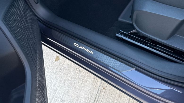 CUPRA Formentor 1.5 eTSI 150 V2 5dr DSG Petrol Estate